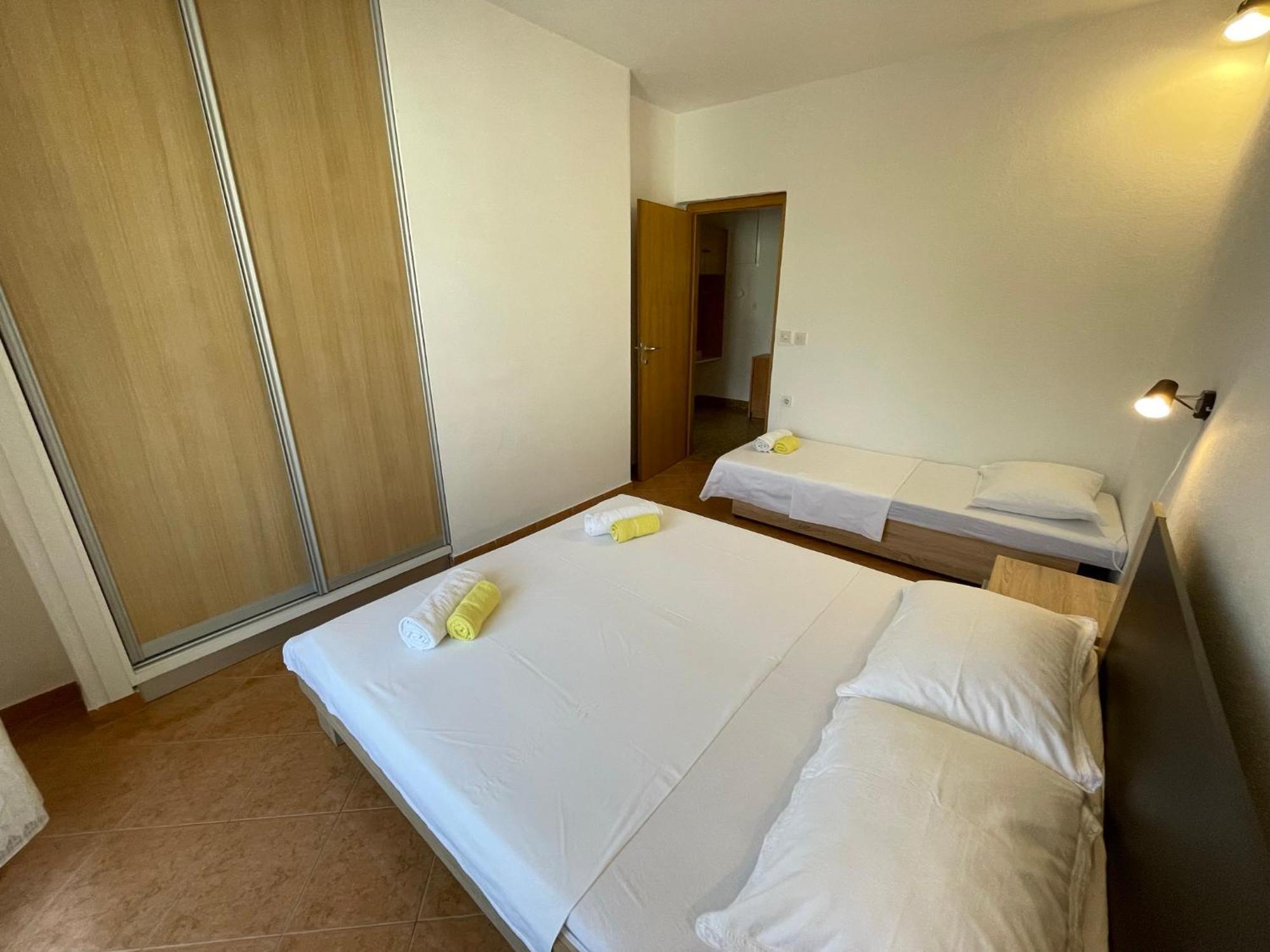 Holiday House Jakasa トロギール エクステリア 写真